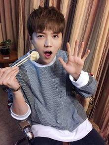 吃瓜娱乐酱那一瞬间,瞬间捕捉娱乐圈热点瞬间