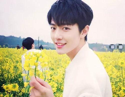 吃瓜娱乐圈肖战尤长靖,肖战与尤长靖的瓜界传奇