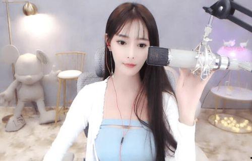 吃瓜主播娱乐是真的吗还是假的,娱乐真相还是虚假炒作?